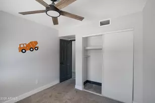922 W Angela Dr, Phoenix, AZ 85023 - Photo 16