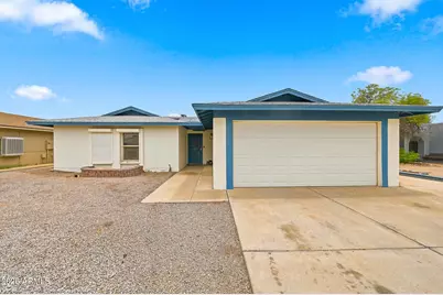 9219 N 55th Avenue, Glendale, AZ 85302 - Photo 1