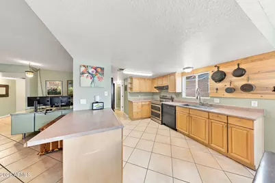 9219 N 55th Avenue, Glendale, AZ 85302 - Photo 14
