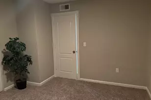 461 W Holmes Ave, Mesa, AZ 85210 - Photo 12