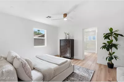 1006 E Weldon Avenue, Phoenix, AZ 85014 - Photo 12