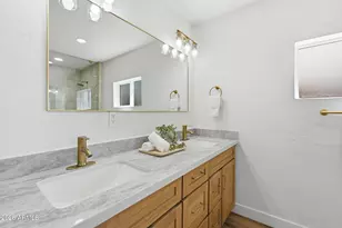 1006 E Weldon Ave, Phoenix, AZ 85014 - Photo 18