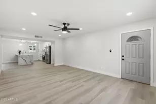 11002 N 45th Ave, Glendale, AZ 85304 - Photo 6