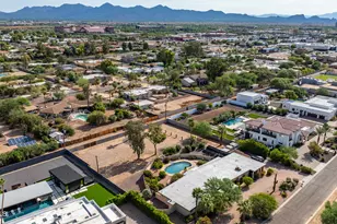 8622 E Cactus Wren Rd, Scottsdale, AZ 85250 - Photo 8