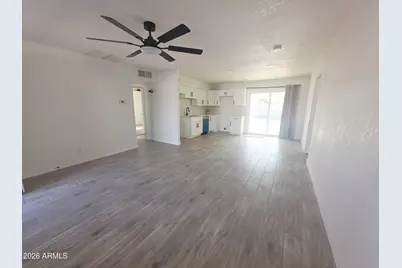 2516 N 47th Drive, Phoenix, AZ 85035 - Photo 10