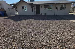 2516 N 47th Dr, Phoenix, AZ 85035 - Photo 1