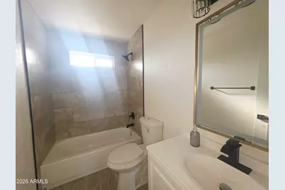2516 N 47th Drive, Phoenix, AZ 85035 - Photo 16