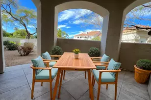 10401 N 52nd St, Paradise Valley, AZ 85253 - Photo 2