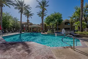 10401 N 52nd St, Paradise Valley, AZ 85253 - Photo 1