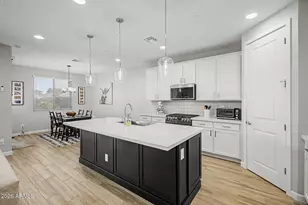 13187 W Redstone Dr, Peoria, AZ 85383 - Photo 8