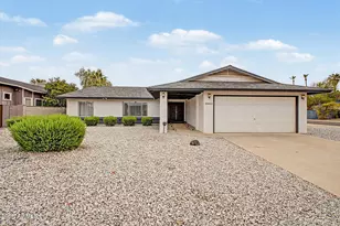 2801 E North Ln, Phoenix, AZ 85028 - Photo 2