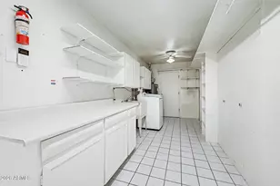 2801 E North Ln, Phoenix, AZ 85028 - Photo 26
