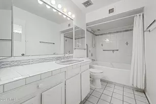 2801 E North Ln, Phoenix, AZ 85028 - Photo 20