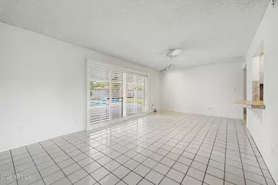 2801 E North Lane, Phoenix, AZ 85028 - Photo 12