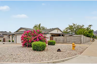 2801 E North Lane, Phoenix, AZ 85028 - Photo 4