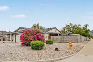 2801 E North Ln, Phoenix, AZ 85028 - Photo 4