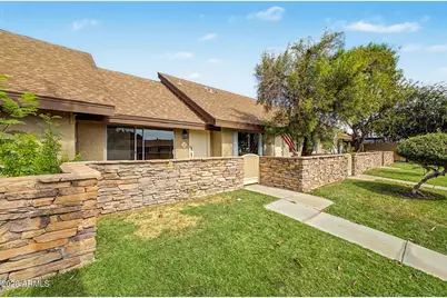 3807 N 30th Street #3, Phoenix, AZ 85016 - Photo 2