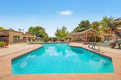 19606 N 97th Lane, Peoria, AZ 85382 - Photo 10