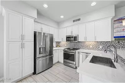 17850 N 68th Street #3072, Phoenix, AZ 85054 - Photo 14