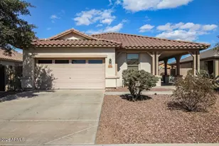 3060 E Ravenswood Dr, Gilbert, AZ 85298 - Photo 2