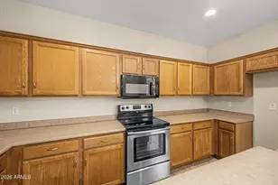 3060 E Ravenswood Dr, Gilbert, AZ 85298 - Photo 8