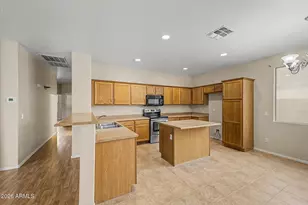 3060 E Ravenswood Dr, Gilbert, AZ 85298 - Photo 6