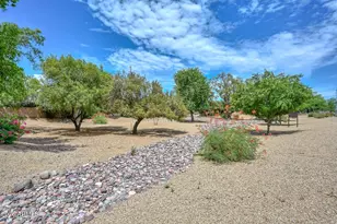 18615 N 43rd St, Phoenix, AZ 85050 - Photo 54