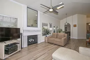 18615 N 43rd St, Phoenix, AZ 85050 - Photo 8