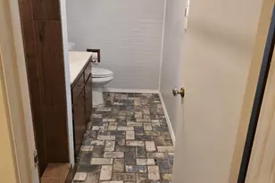 3902 W Northview Ave, Phoenix, AZ 85051 - Photo 4