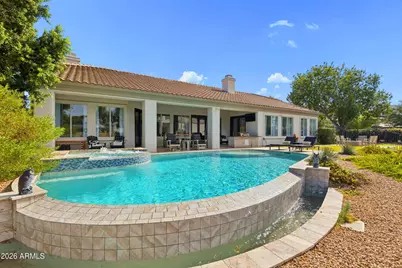 1465 W Island Circle, Chandler, AZ 85248 - Photo 2