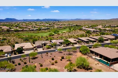 42122 N Anthem Springs Road, Anthem, AZ 85086 - Photo 4