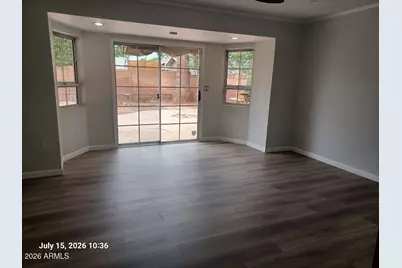 322 E Claremont Street, Phoenix, AZ 85012 - Photo 6