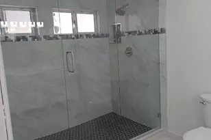 322 E Claremont St, Phoenix, AZ 85012 - Photo 18