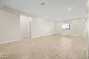 18243 W Pioneer St, Goodyear, AZ 85338 - Photo 10