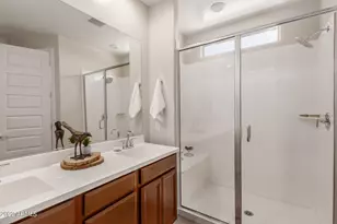 43 E Capricorn Way, Chandler, AZ 85249 - Photo 18