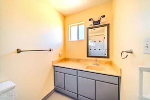 3408 W Purdue Ave, Phoenix, AZ 85051 - Photo 20