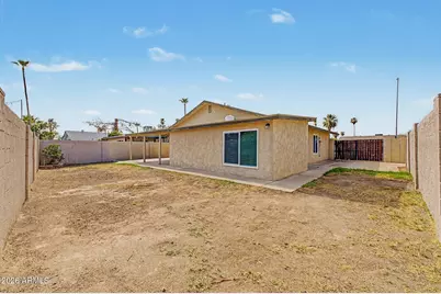 2235 W El Moro Avenue, Mesa, AZ 85202 - Photo 6