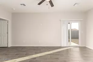 10366 W Bradshaw Dr, Arizona City, AZ 85123 - Photo 8