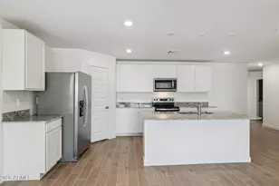 26030 W Lynne Ln, Buckeye, AZ 85326 - Photo 6
