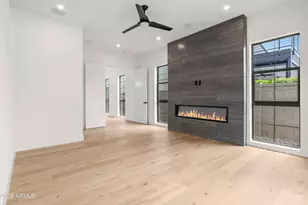 915 W Ardmore Rd, Phoenix, AZ 85041 - Photo 30