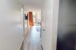 7625 E Camelback Rd, Scottsdale, AZ 85251 - Photo 6