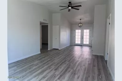 2829 E Tracy Lane #4, Phoenix, AZ 85032 - Photo 4