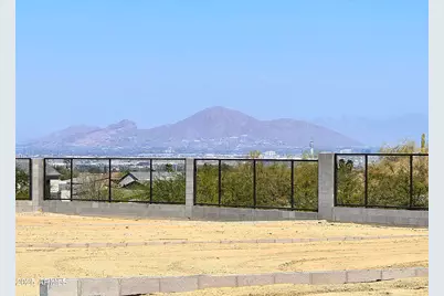 9746 S 12th St. Street, Phoenix, AZ 85042 - Photo 70