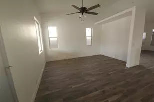 8002 W Stella Ave, Glendale, AZ 85303 - Photo 6