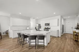 9918 S Holandes Dr, Apache Junction, AZ 85120 - Photo 14