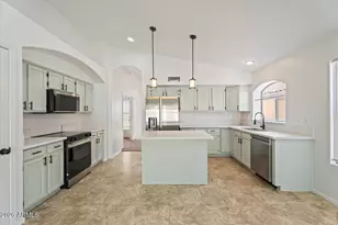 15417 S 45th Pl, Phoenix, AZ 85044 - Photo 6