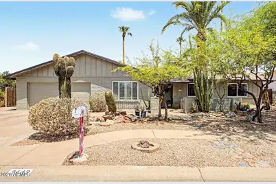 2642 W Juanita Circle, Mesa, AZ 85202 - Photo 2