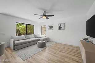 2224 E Morrow Dr, Phoenix, AZ 85024 - Photo 8