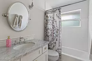 4231 E Weldon Ave, Phoenix, AZ 85018 - Photo 30