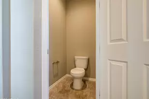 19040 W Becker Ln, Surprise, AZ 85388 - Photo 20